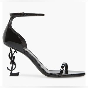SAINT LAURENT OPYUM SANDALS IN BLACK PATENT LEATHER